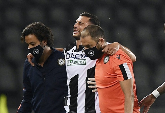 表现尤为耀 表现尤为耀